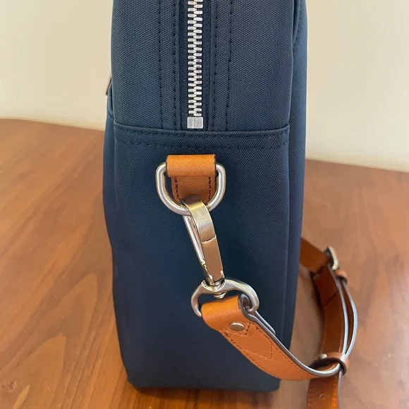 Stuart and Law The Cary Briefcase (Single) - Picture 4 of 7